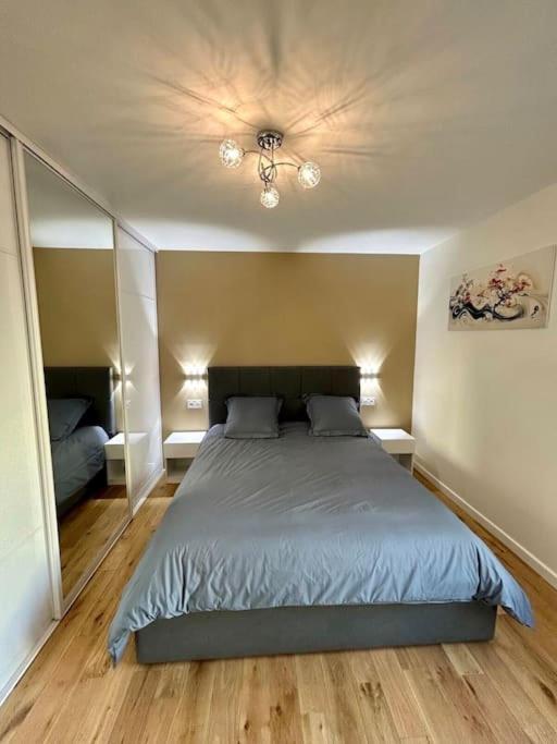 Splendid 92M2 Renovated, 4 Rooms 샤랑통르퐁 외부 사진